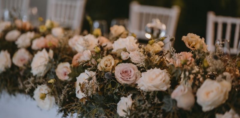 Wedding flowers table decoration runner